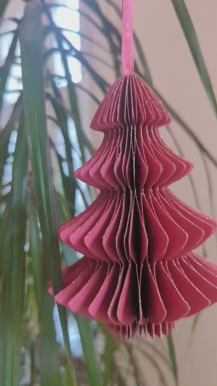Tannenbaum aus Papier